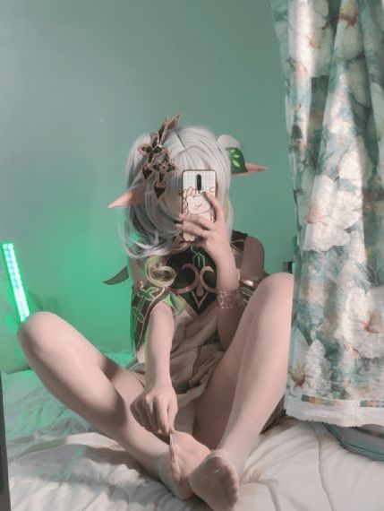 com日韩欧美偷拍_蓝光天堂在线