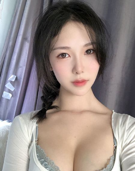 黄色一级片免费网站_1080迅雷电影在线