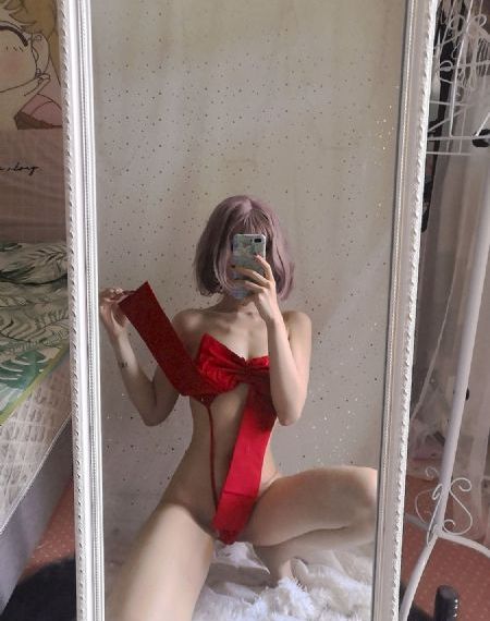 伊人黄色片_720免费在线播放