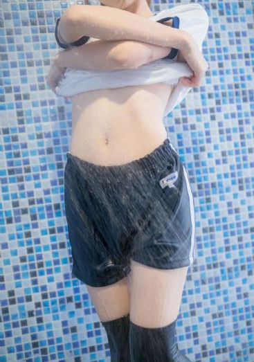 裸爱男女小孕妇毛片奶水多_日韩电影在线
