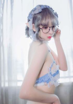 国产美女视频自拍_720免费高清观看