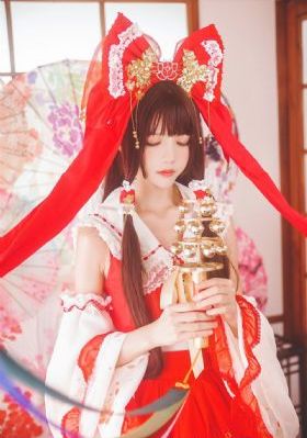 亚洲xxxx18_高清完整版