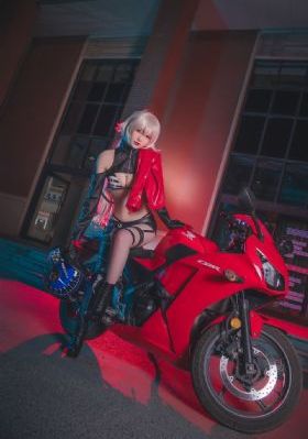 9999在线视频_中英字幕1080